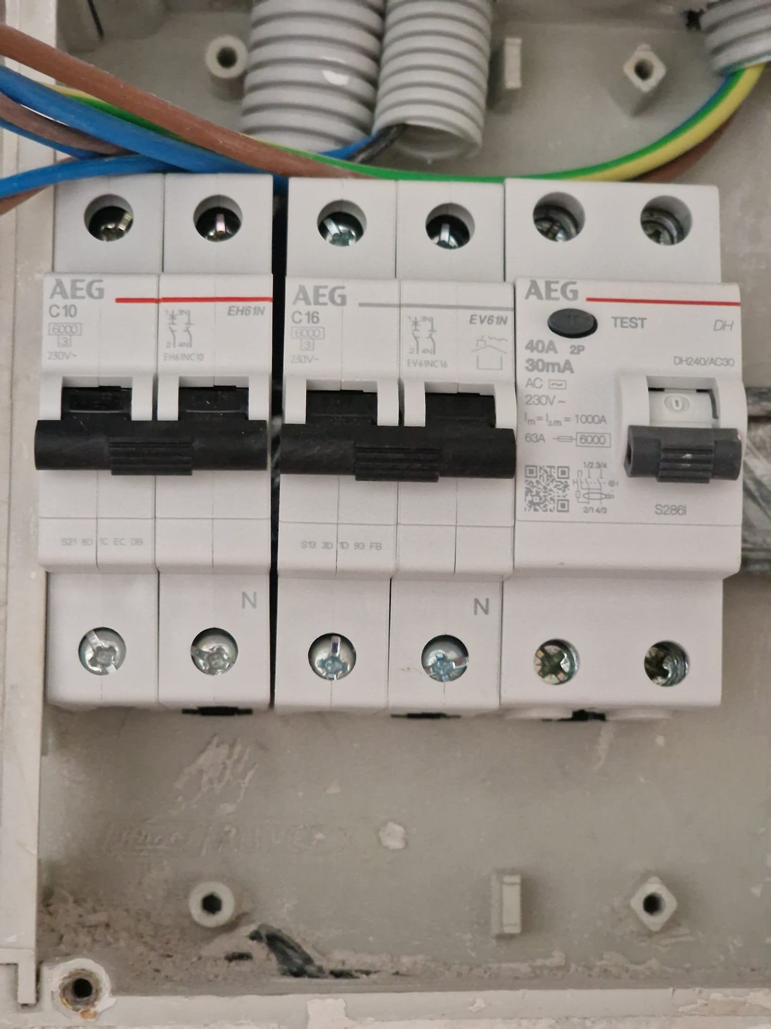 Protecciones eléctricas